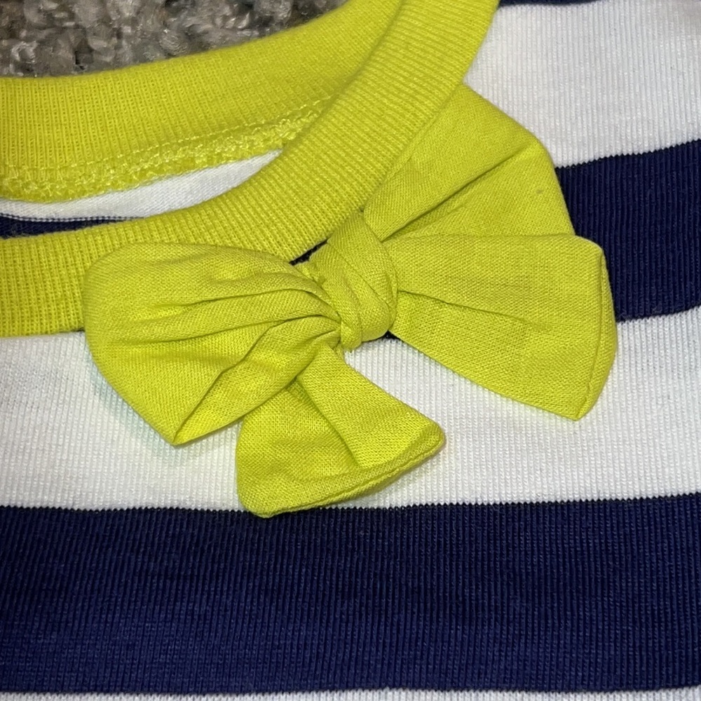 (2) Carters Tops Size 5 - Picture 3 of 8